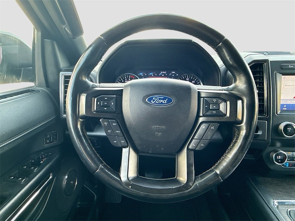 Used 2020 Ford Expedition Max Limited image 12