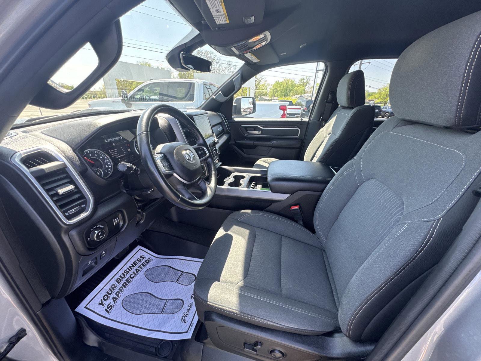 Used 2022 RAM 1500 Big Horn AWD/4WD image 7