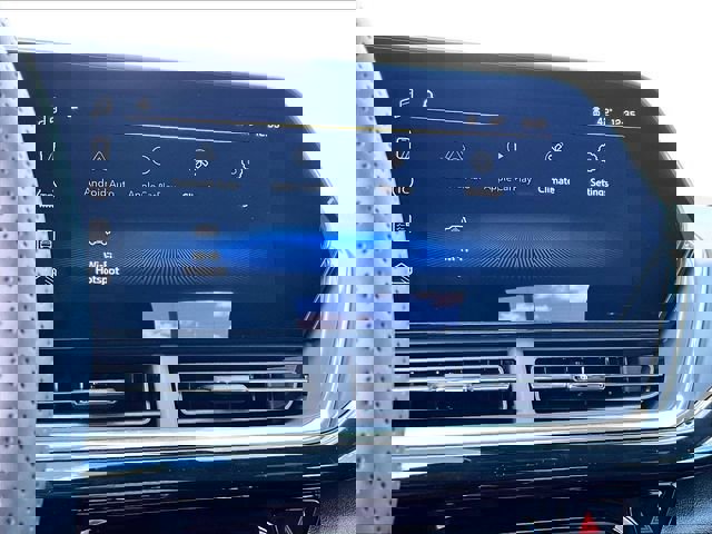 New 2026 Chevrolet Trax RS w/ Sunroof Package image 21