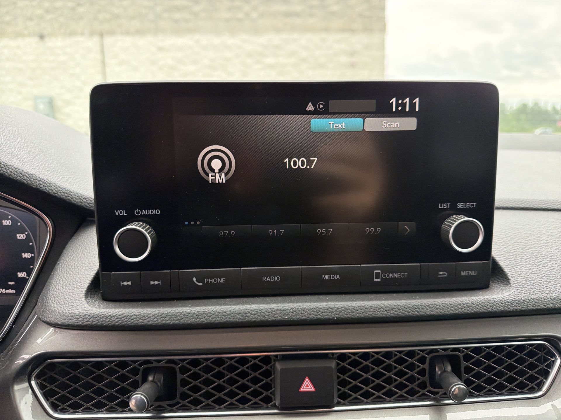 Used 2025 Acura Integra FWD image 3