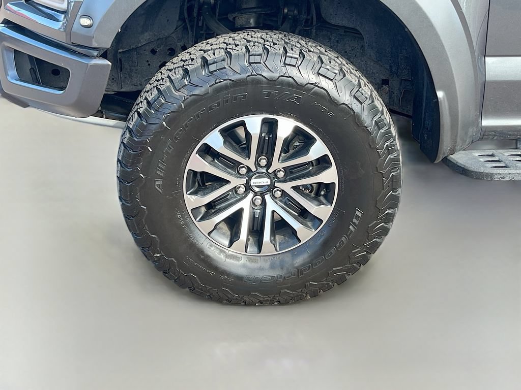 Used 2020 Ford F150 Raptor w/ Equipment Group 801A Mid AWD/4WD image 29