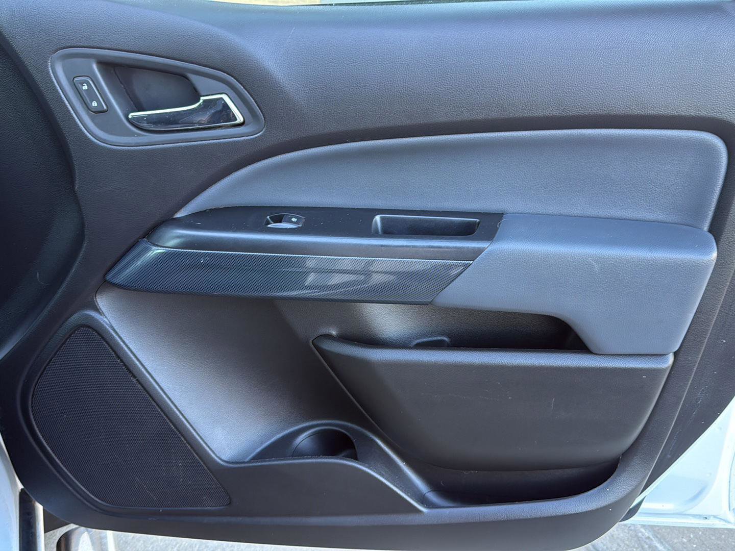 Used 2018 Chevrolet Colorado Z71 image 29