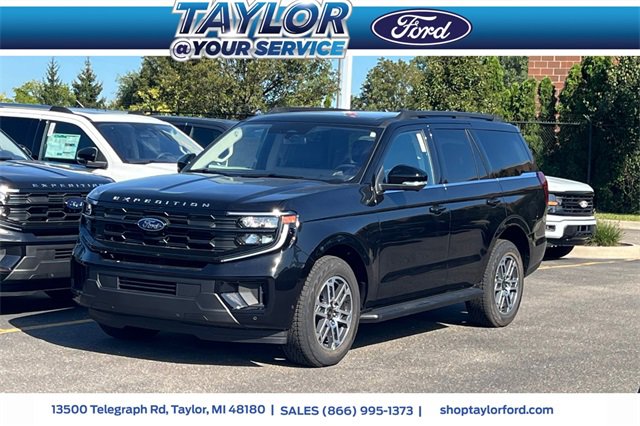 New 2025 Ford Expedition Active image 1