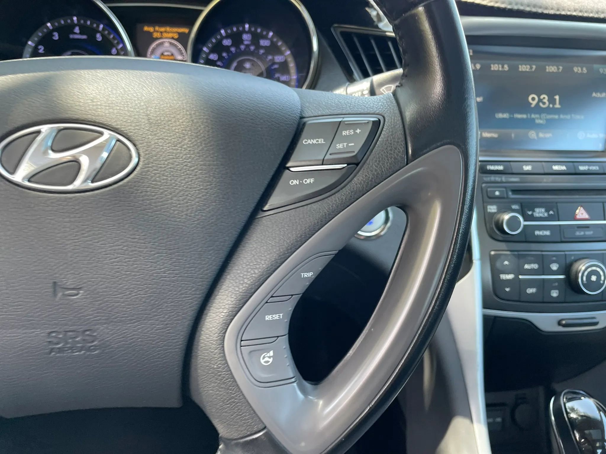Used 2014 Hyundai Sonata Limited w/ Technology Package 05 FWD image 17
