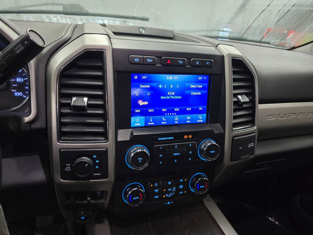 Used 2020 Ford F250 Lariat w/ FX4 Off-Road Package AWD/4WD image 27