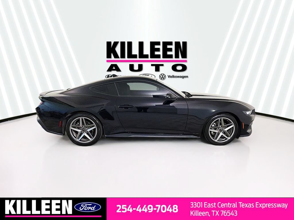 Used 2024 Ford Mustang Premium RWD image 10