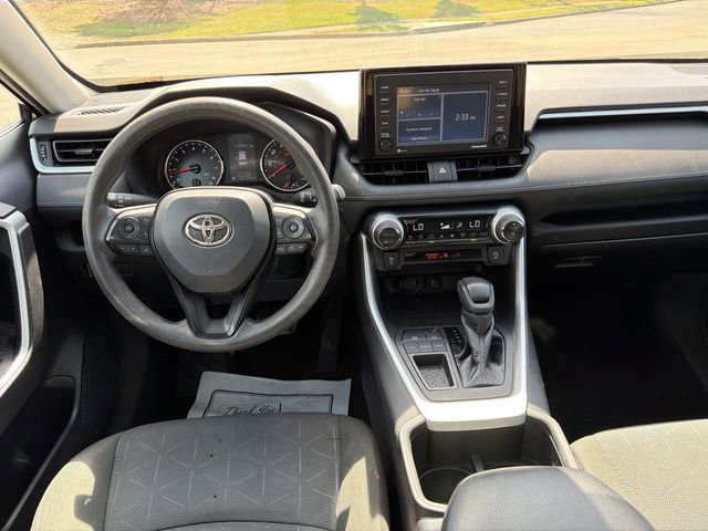 Used 2022 Toyota RAV4 XLE image 22