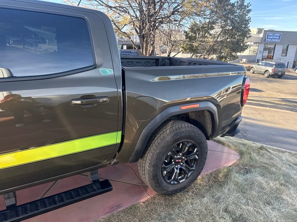 Used 2025 GMC Canyon Elevation w/ Convenience Package image 5