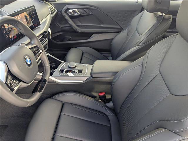 Used 2025 BMW 230i 230i w/ Convenience Package image 16