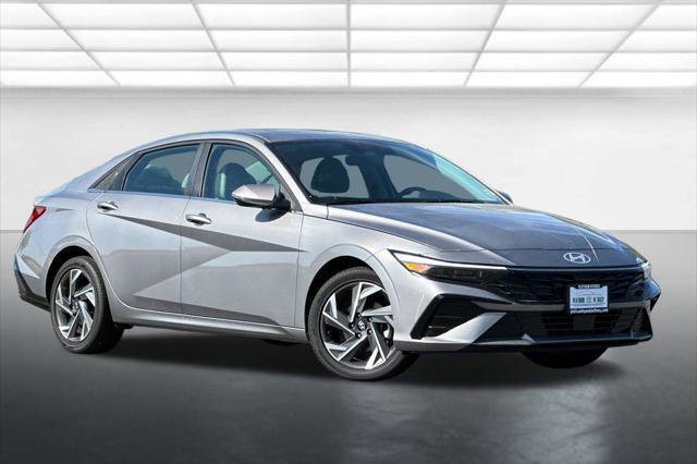 New 2025 Hyundai Elantra Limited