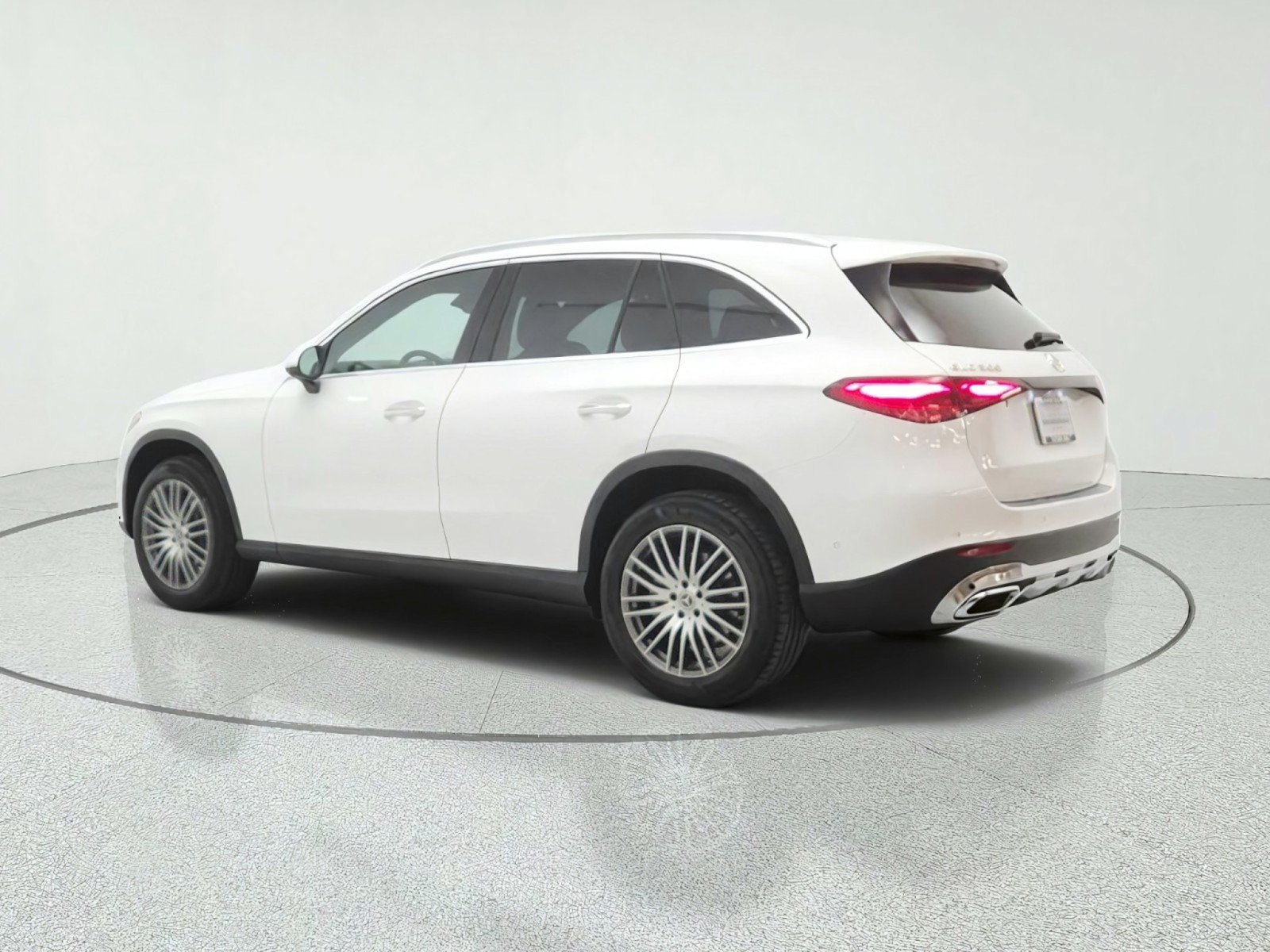 Certified 2026 Mercedes-Benz GLC 300 image 7