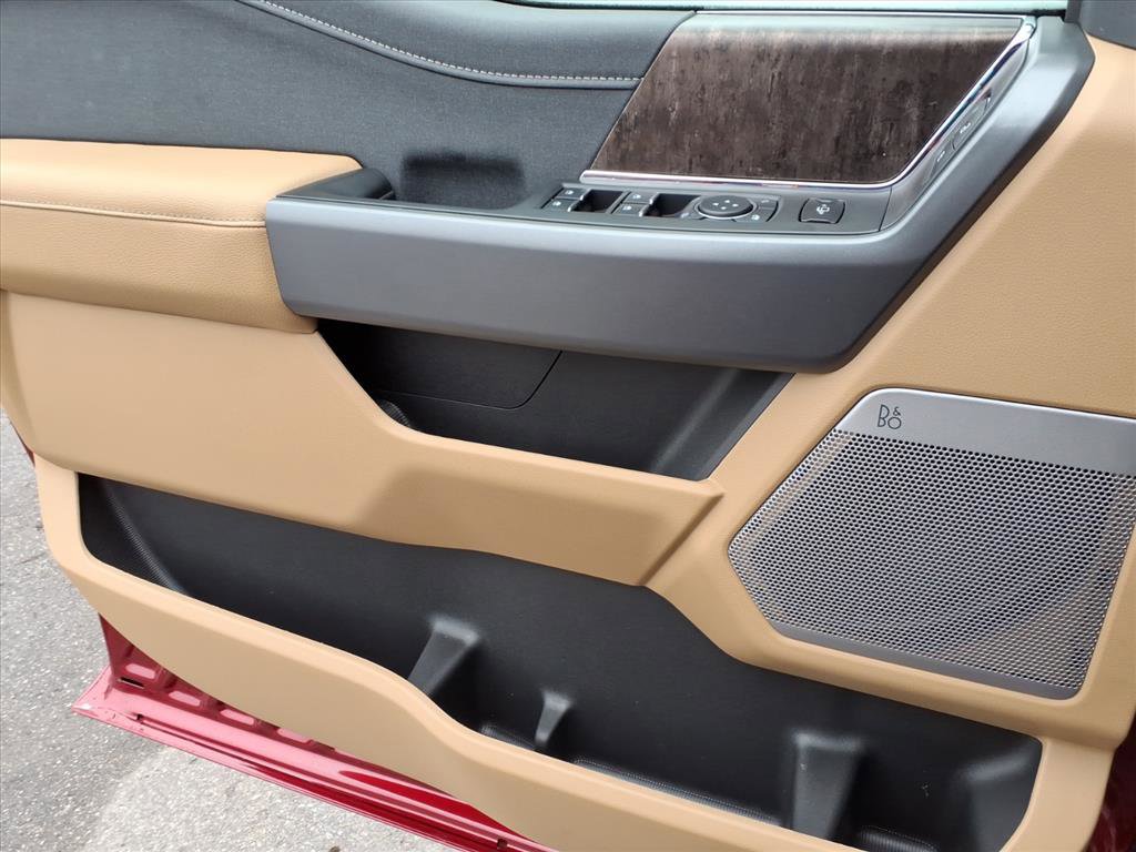 New 2026 Ford F350 Lariat w/ Lariat Ultimate Package image 11