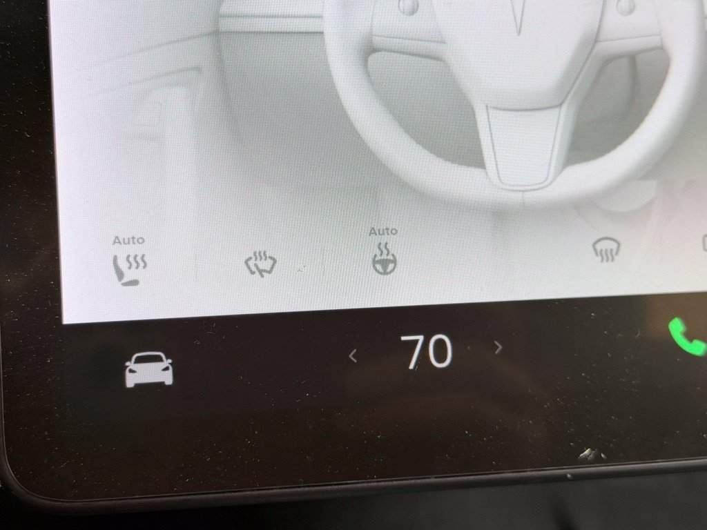 Used 2022 Tesla Model Y Long Range AWD/4WD image 47