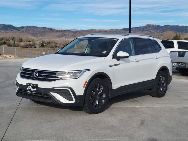 Used 2022 Volkswagen Tiguan SE w/ Panoramic Sunroof Package