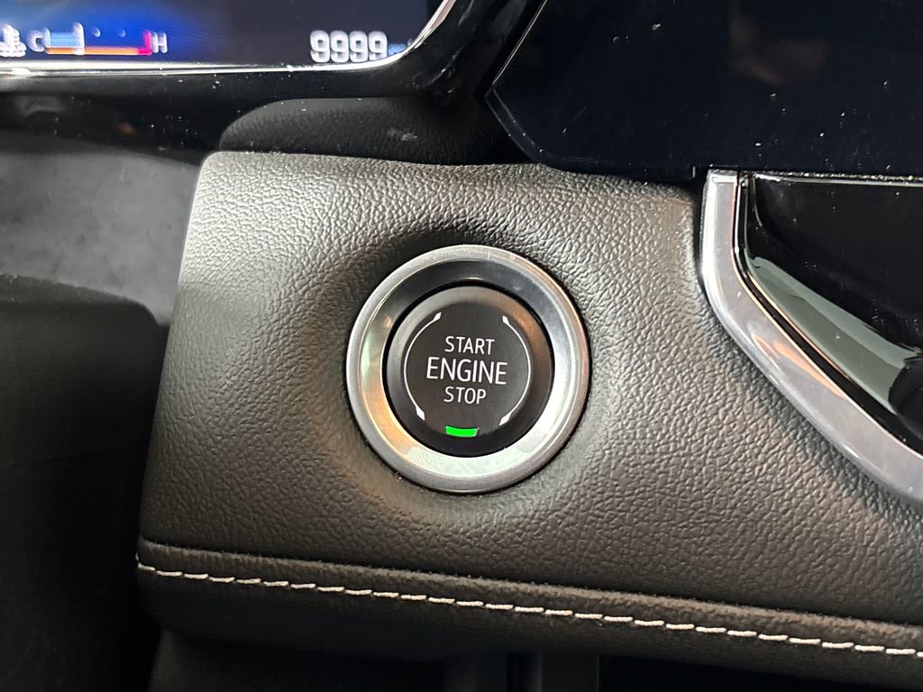 Used 2024 Chevrolet Colorado LT w/ LT Convenience Package image 21