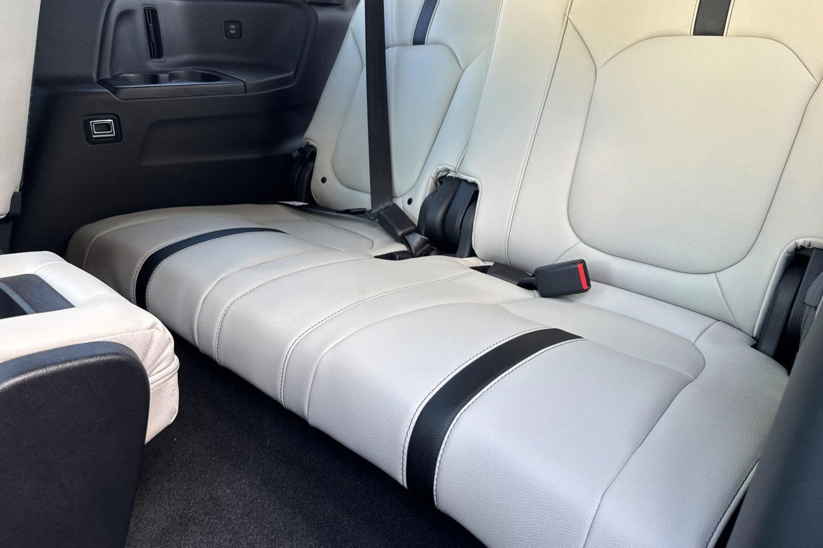 New 2026 Honda Pilot Touring image 29