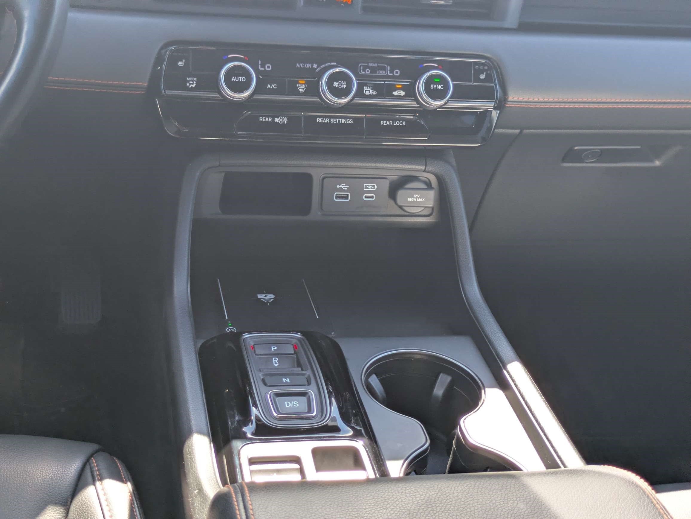 Certified 2025 Honda Pilot TrailSport image 26