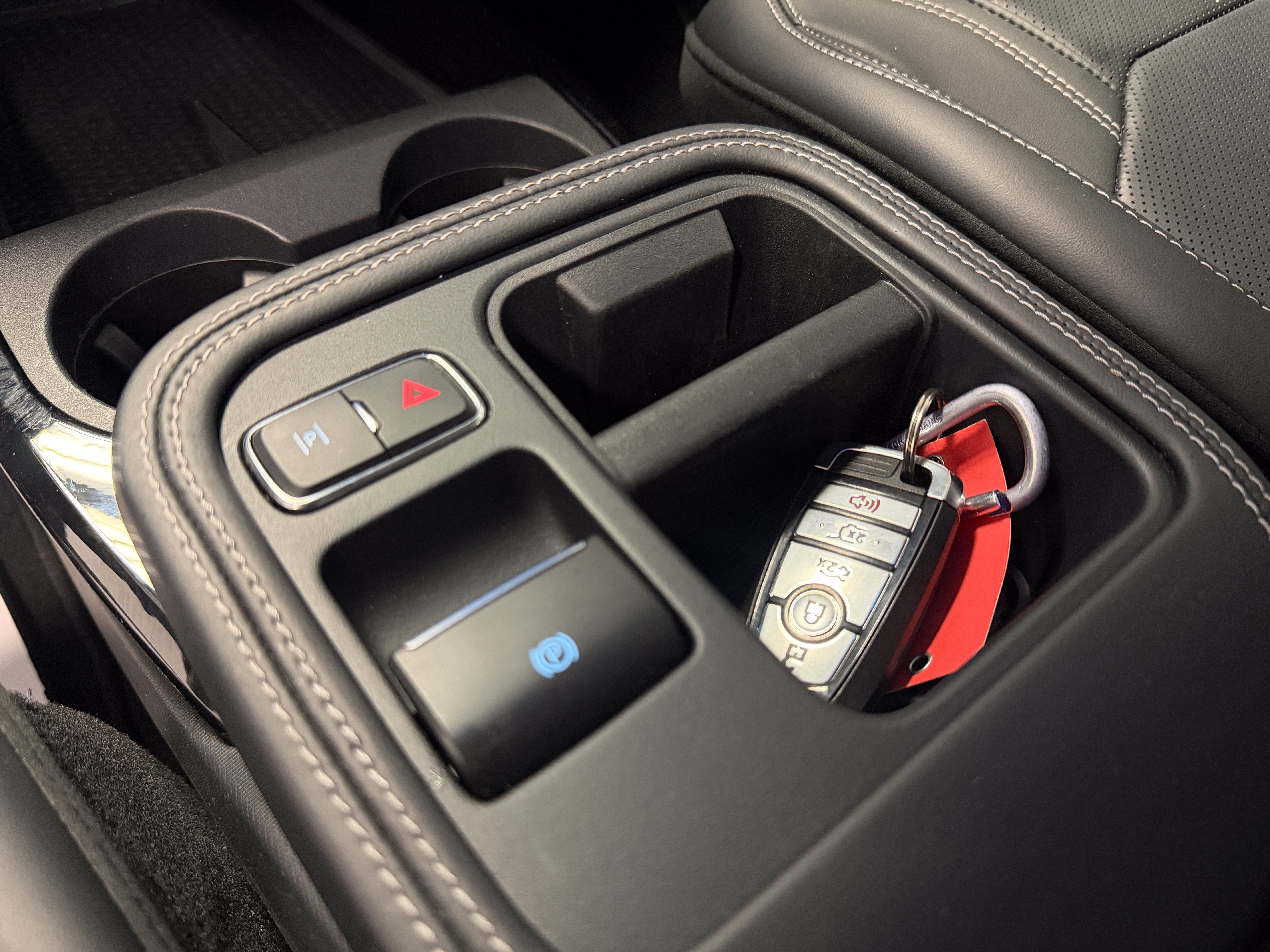 Used 2025 Ford Mustang Mach-E Premium AWD/4WD image 13