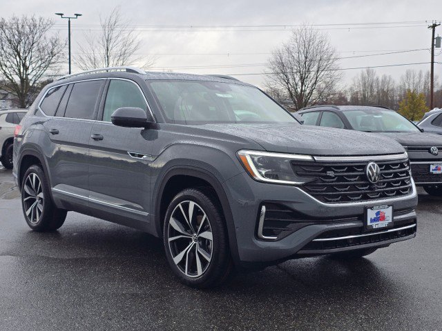 New 2026 Volkswagen Atlas SEL Premium R-Line image 1