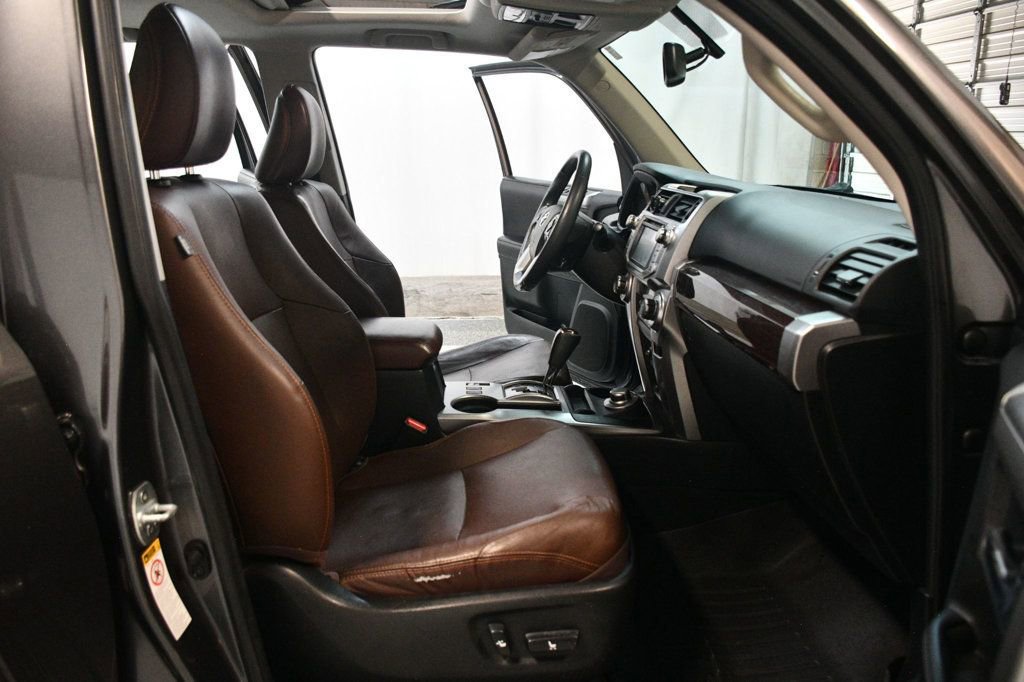 Used 2015 Toyota 4Runner Limited AWD/4WD image 29