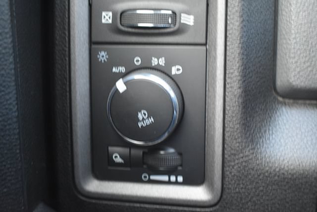 Used 2019 RAM 1500 Express w/ Wheel & Sound Group AWD/4WD image 23
