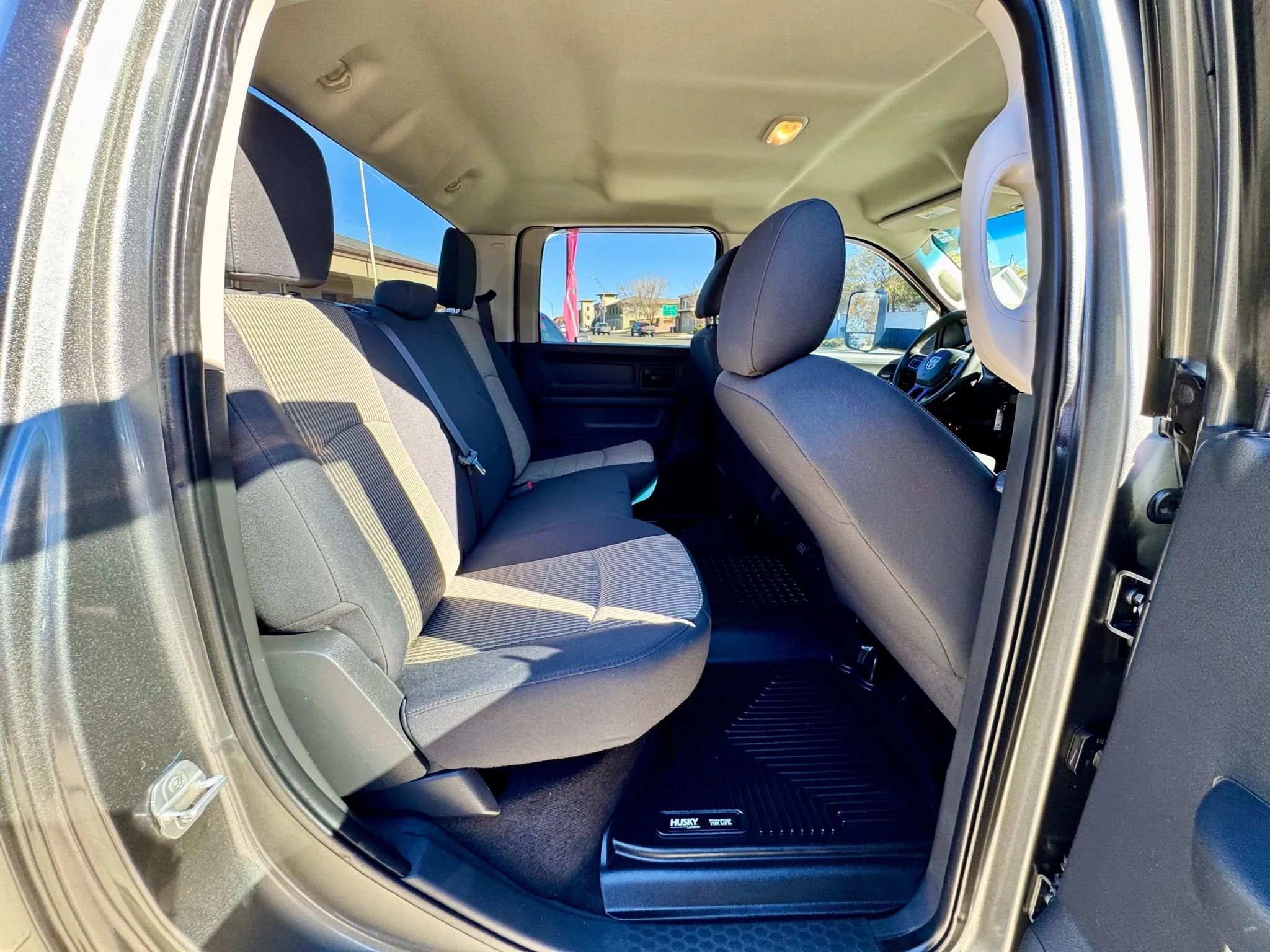 Used 2012 RAM 3500 ST w/ Chrome Appearance Group image 19