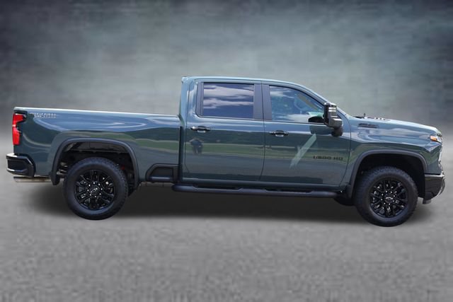 Used 2026 Chevrolet Silverado 2500 LT w/ Trail Boss Package AWD/4WD image 2