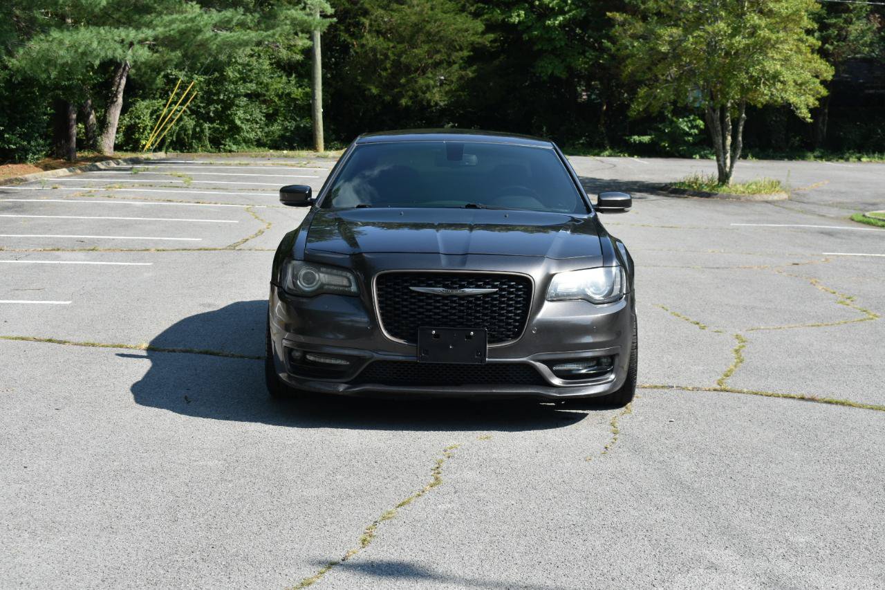 Used 2017 Chrysler 300 S w/ 300S Premium Group 2 w/2_L RWD image 11