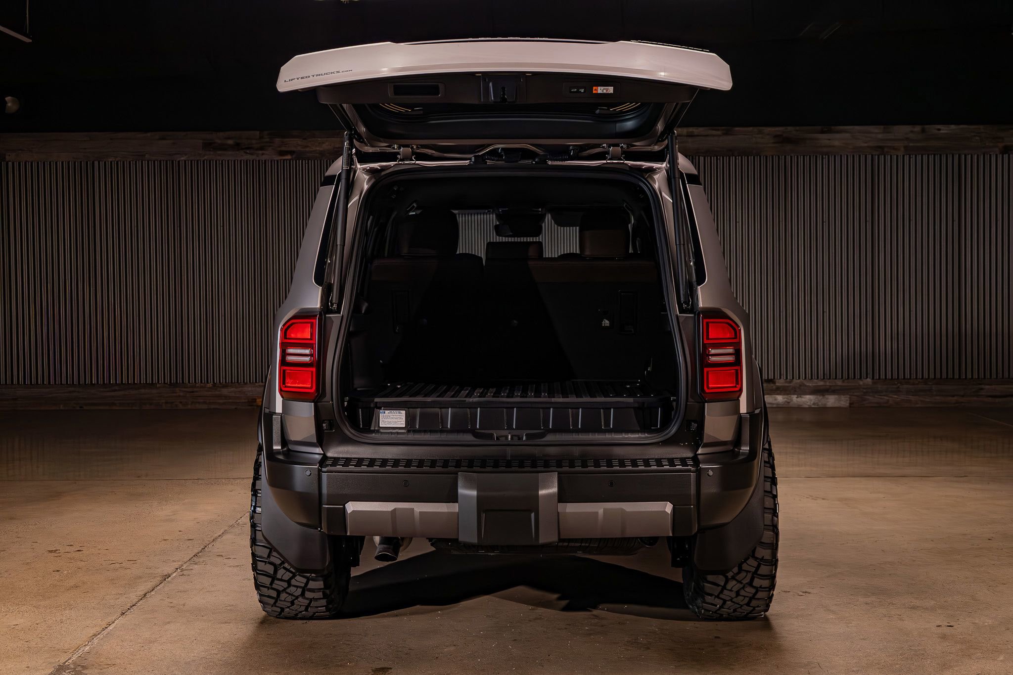 Used 2026 Toyota Land Cruiser image 9