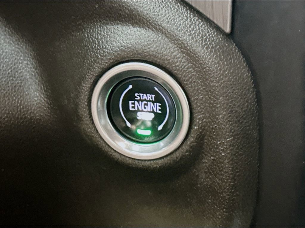 Used 2020 GMC Sierra 3500 Denali w/ Denali Ultimate Package image 27