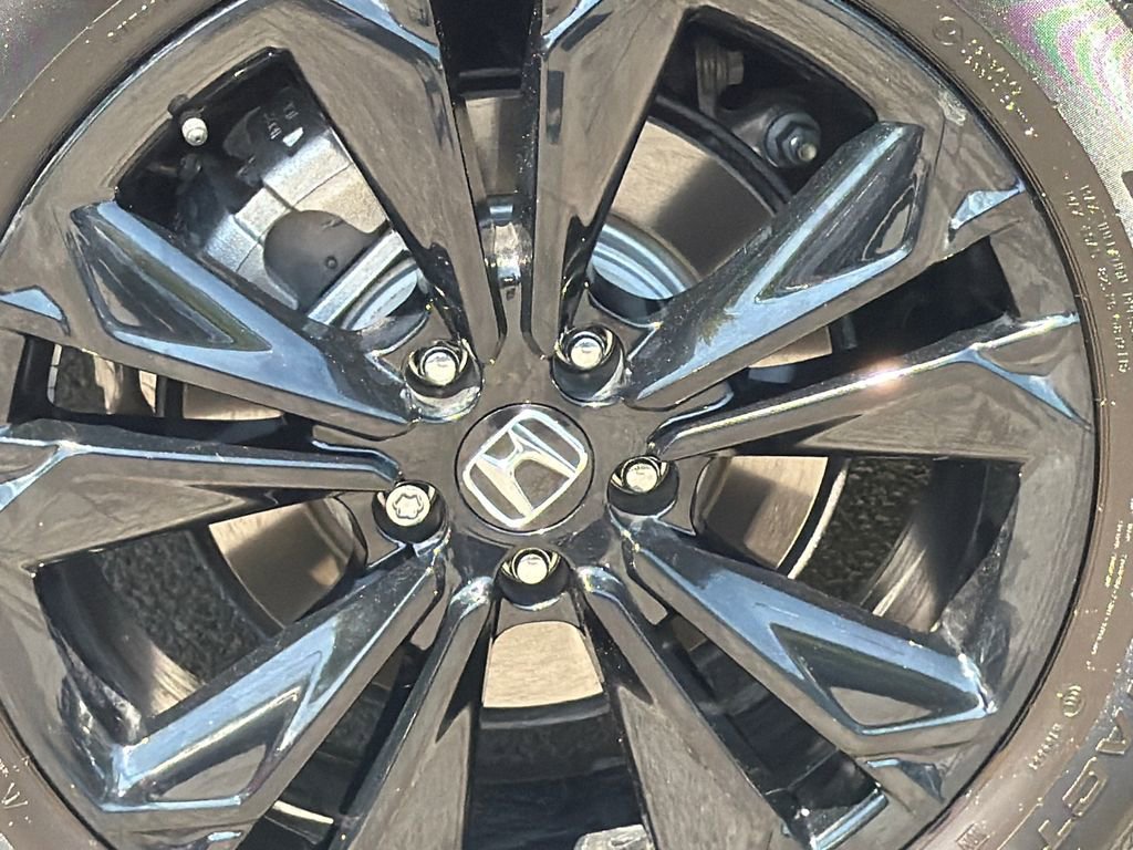 Used 2024 Honda CR-V Sport Touring image 6