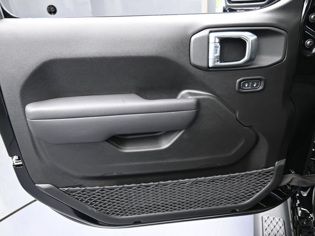 New 2026 Jeep Gladiator Sport AWD/4WD image 12