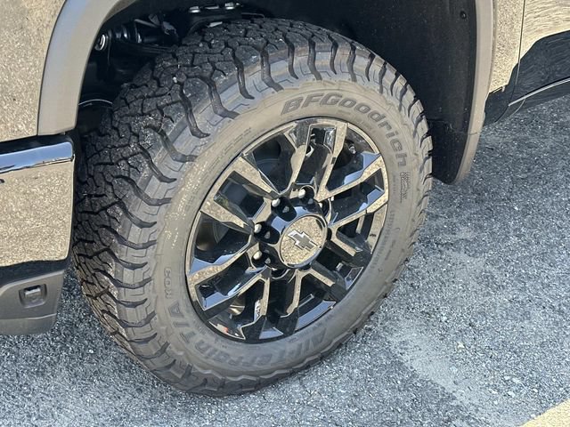 New 2026 Chevrolet Silverado 2500 LT w/ Trail Boss Package AWD/4WD image 7