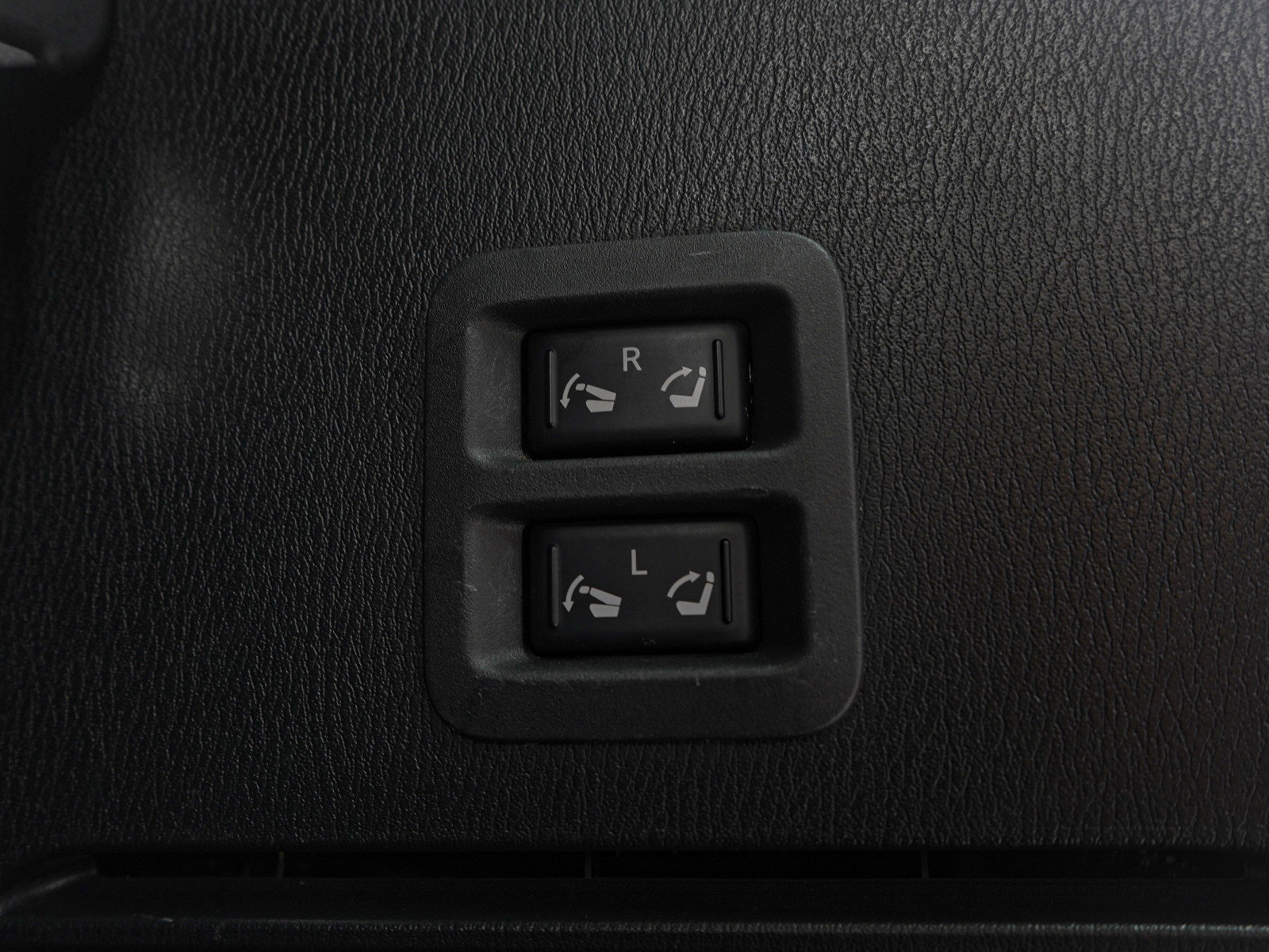 Used 2022 INFINITI QX80 Luxe image 12