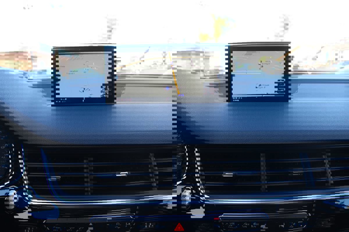 Used 2017 Audi Q7 3.0T Premium Plus image 31