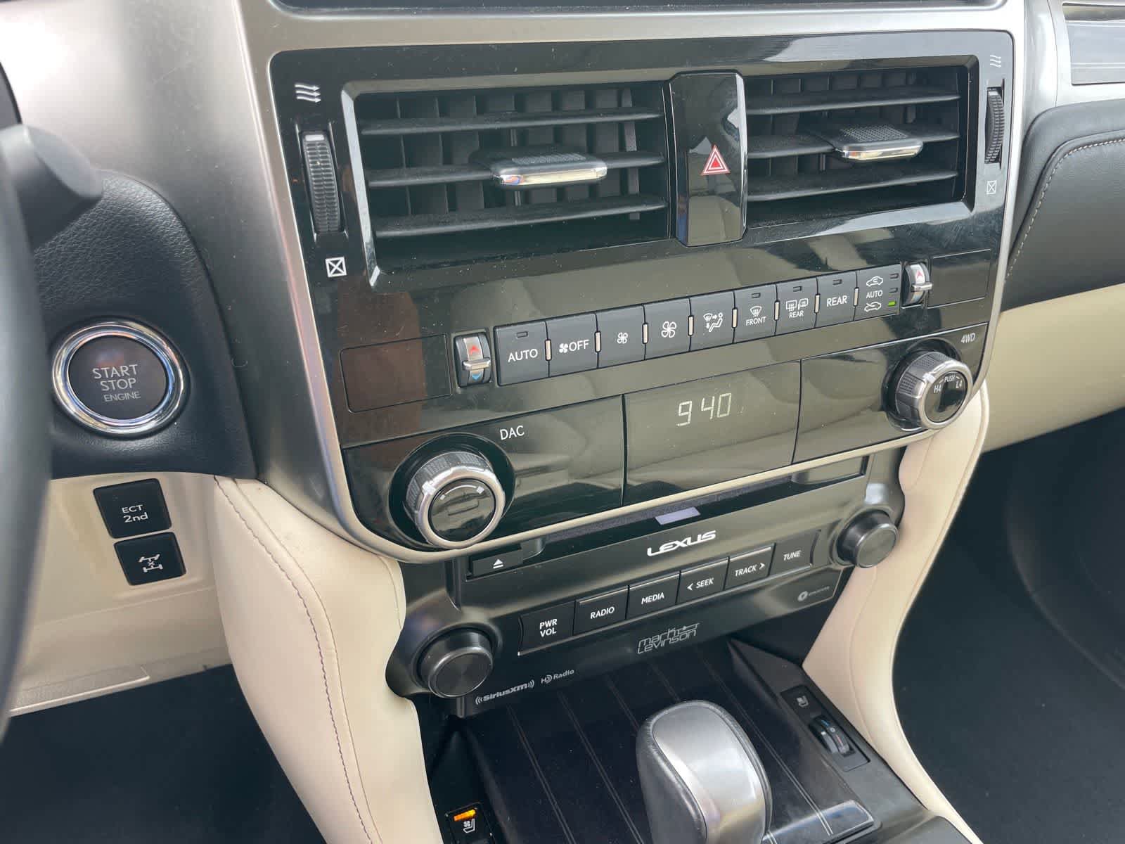 Used 2022 Lexus GX 460 Premium w/ Premium Plus Package AWD/4WD image 18