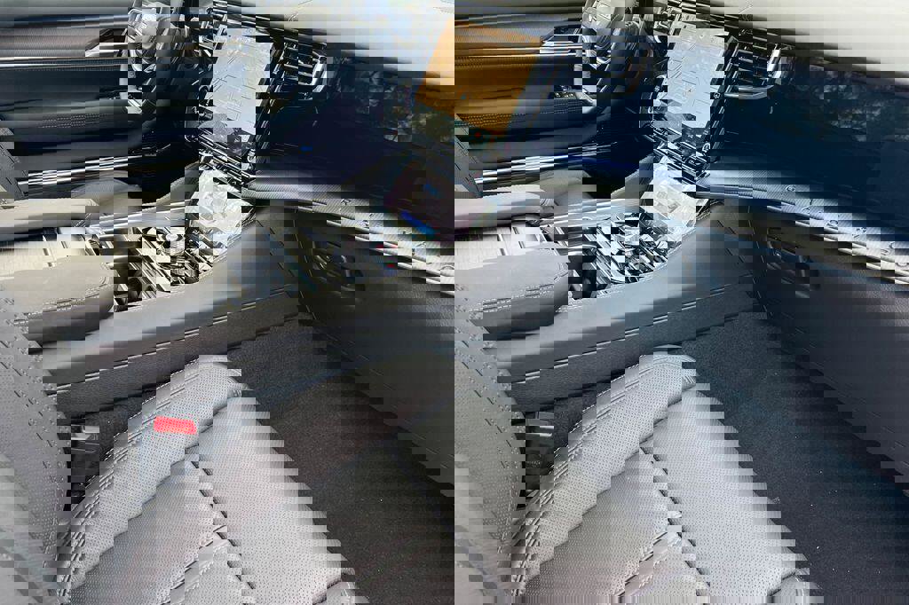 New 2026 Jeep Grand Wagoneer Summit w/ Premium Group III image 17