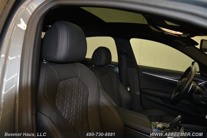 Used 2023 BMW 530i w/ M Sport Package RWD image 15