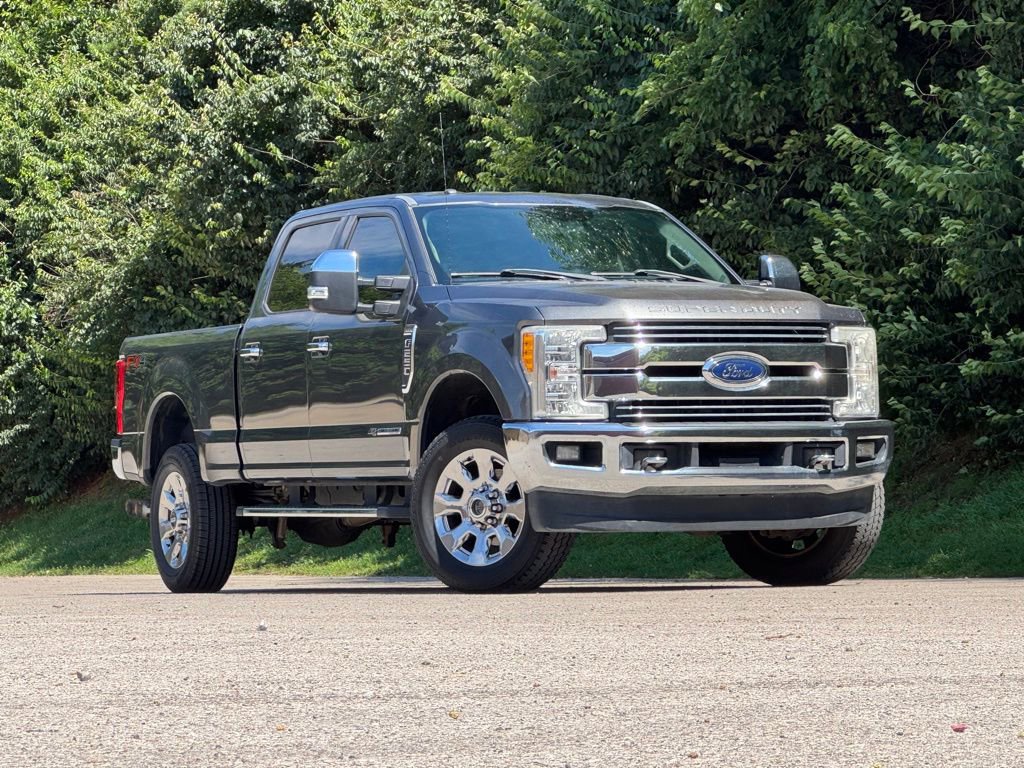 Used 2017 Ford F250 Lariat w/ Chrome Package AWD/4WD image 2
