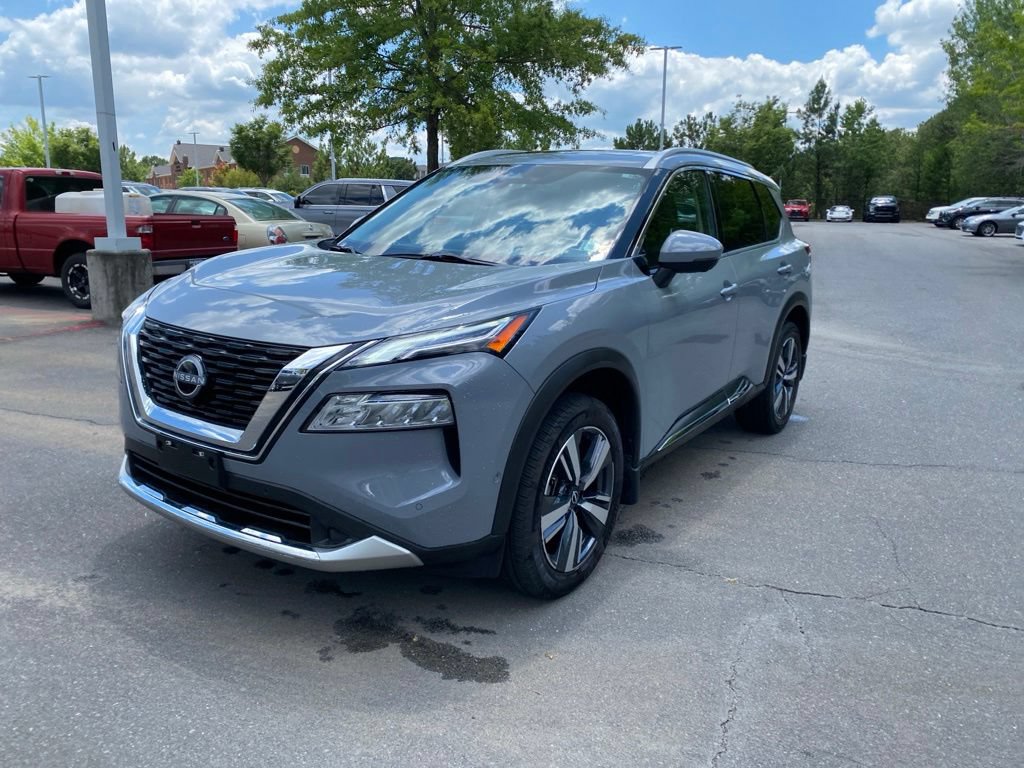 Certified 2023 Nissan Rogue Platinum w/ Platinum Premium Package AWD/4WD image 9