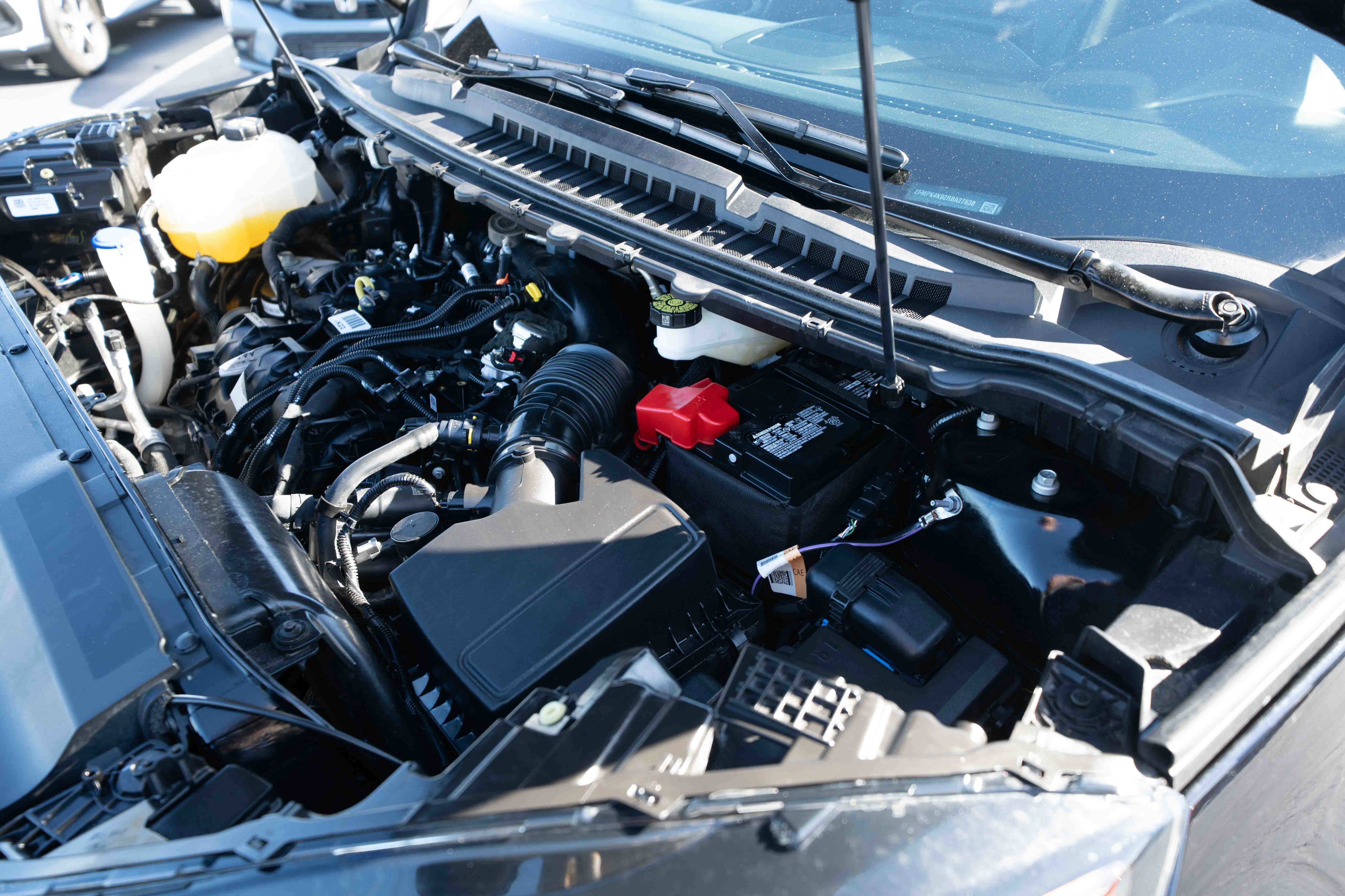 Used 2024 Ford Edge Titanium image 34