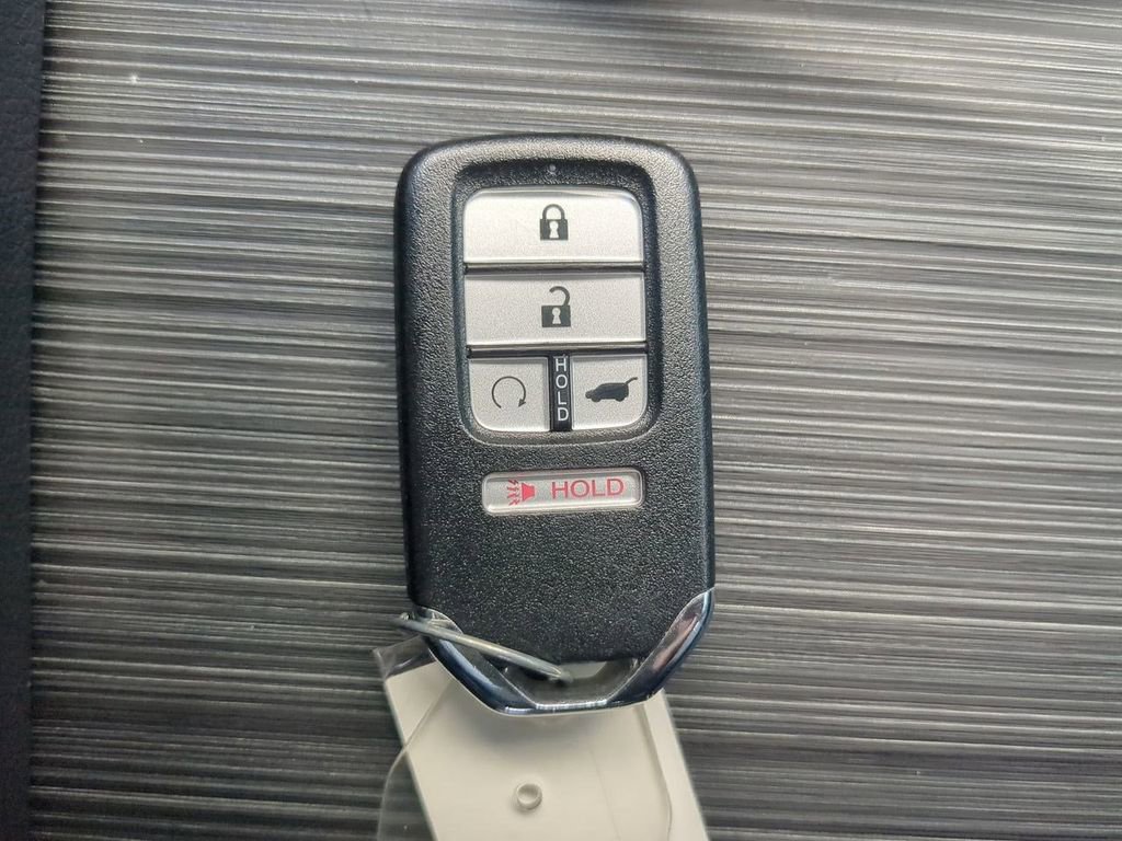 Used 2021 Honda Pilot Touring image 40