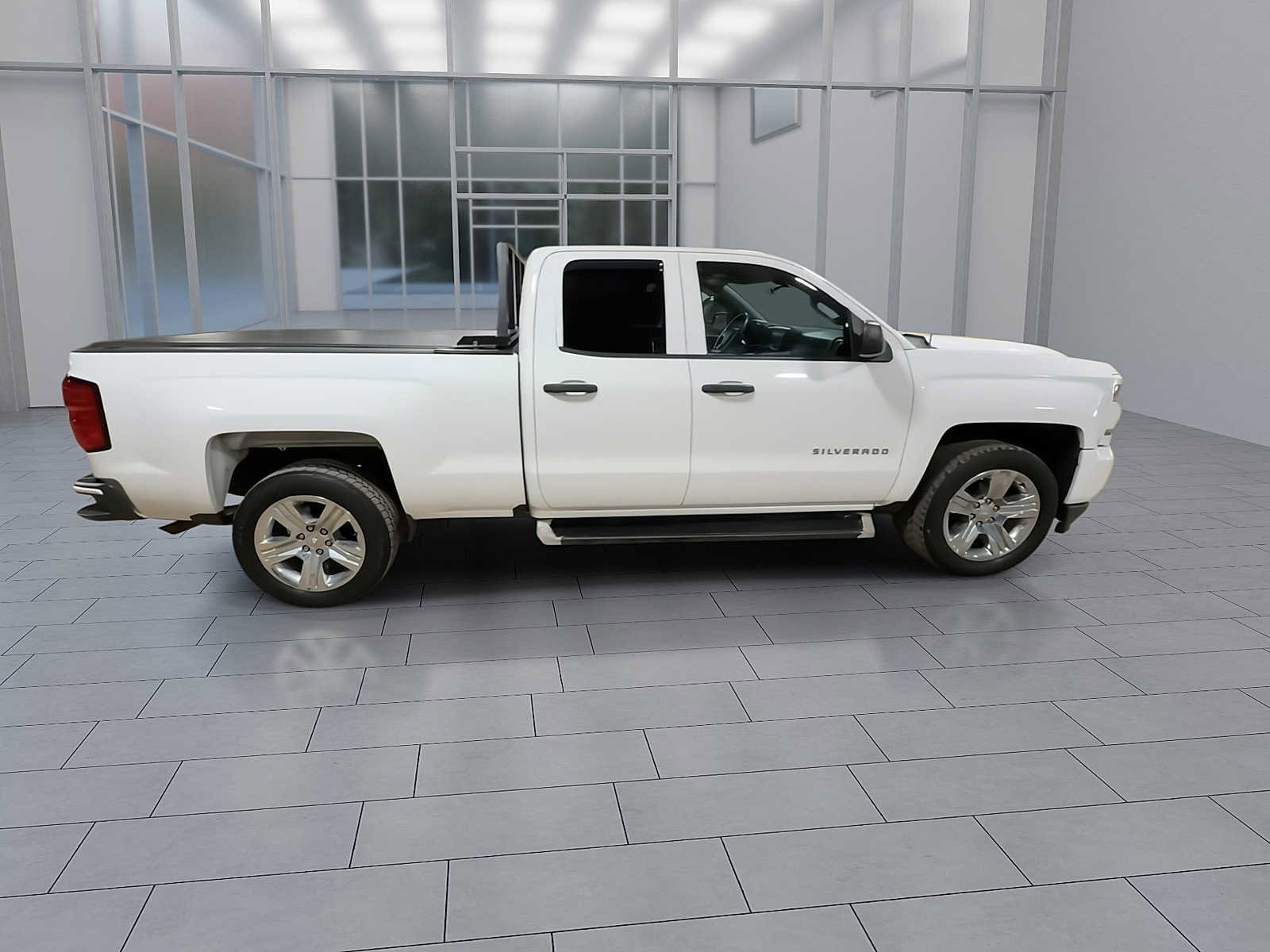 Used 2018 Chevrolet Silverado 1500 Custom w/ Custom Value Package image 9