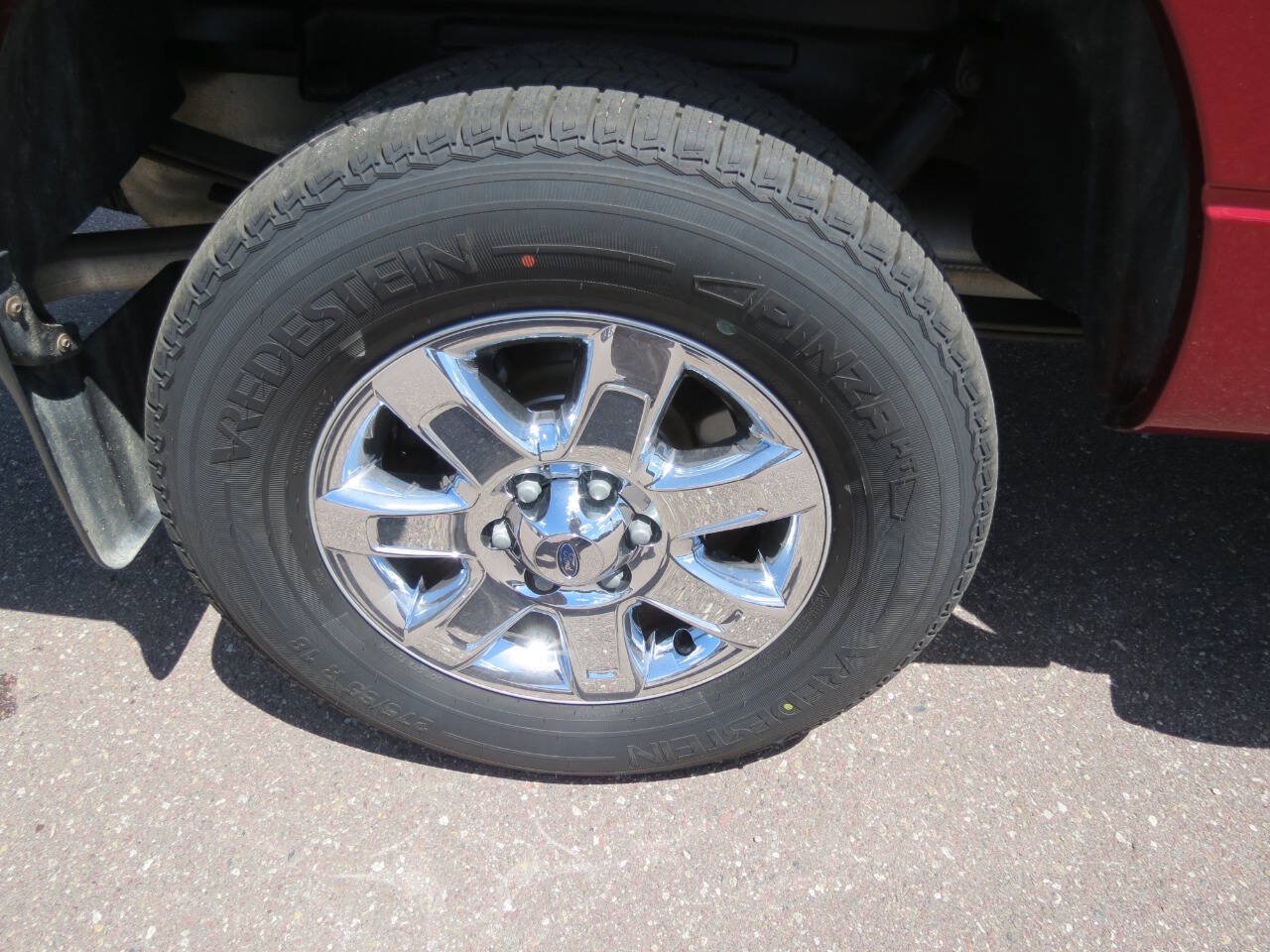 Used 2014 Ford F150 XLT w/ XLT Chrome Package AWD/4WD image 10