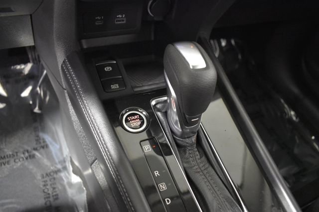 Used 2021 Nissan Kicks SV FWD image 16