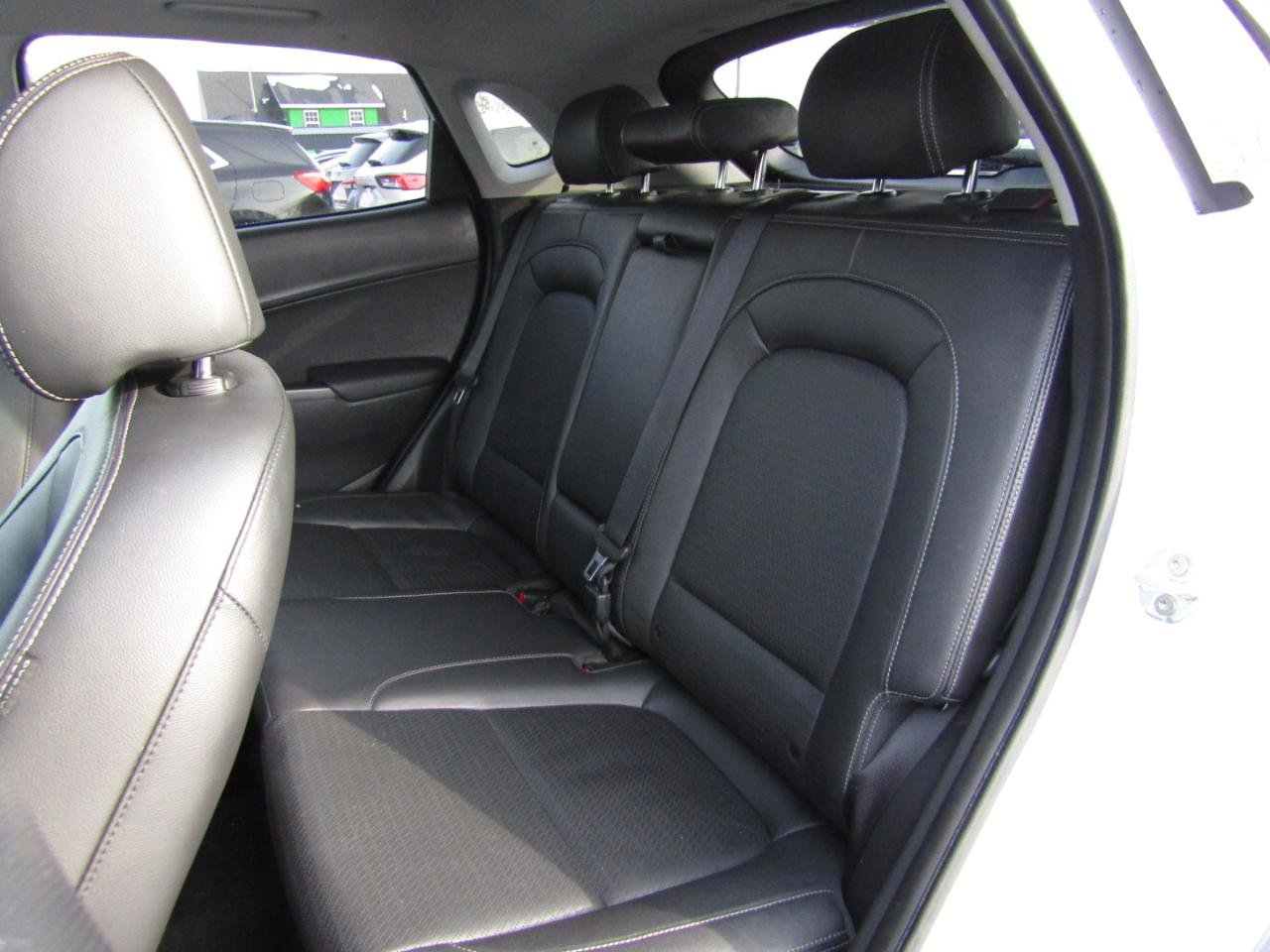 Used 2021 Hyundai Kona Limited w/ Cargo Package AWD/4WD image 22