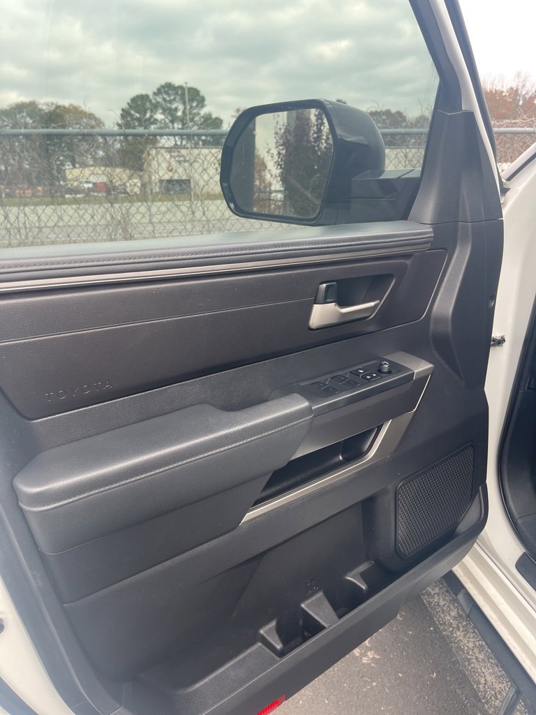 Used 2022 Toyota Tundra SR5 image 5