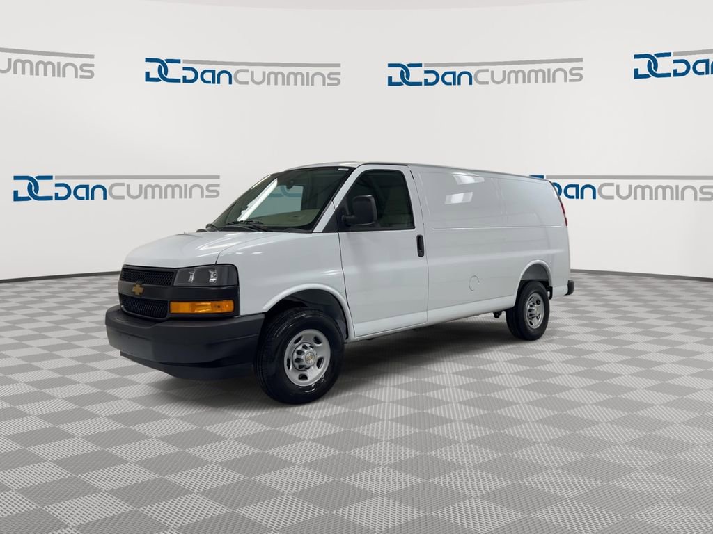 New 2026 Chevrolet Express 2500 w/ Driver Convenience Package image 4