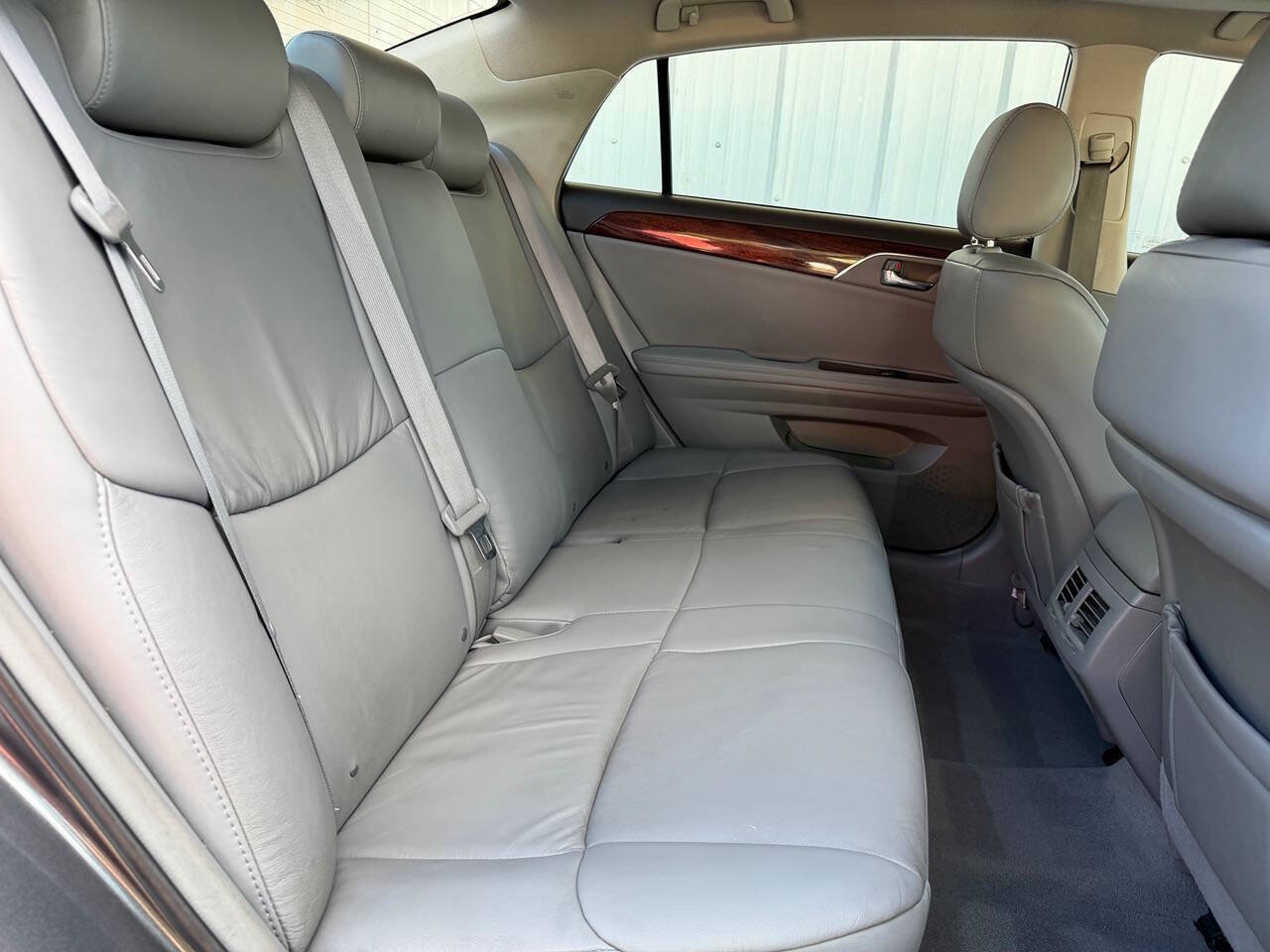 Used 2008 Toyota Avalon Touring FWD image 17