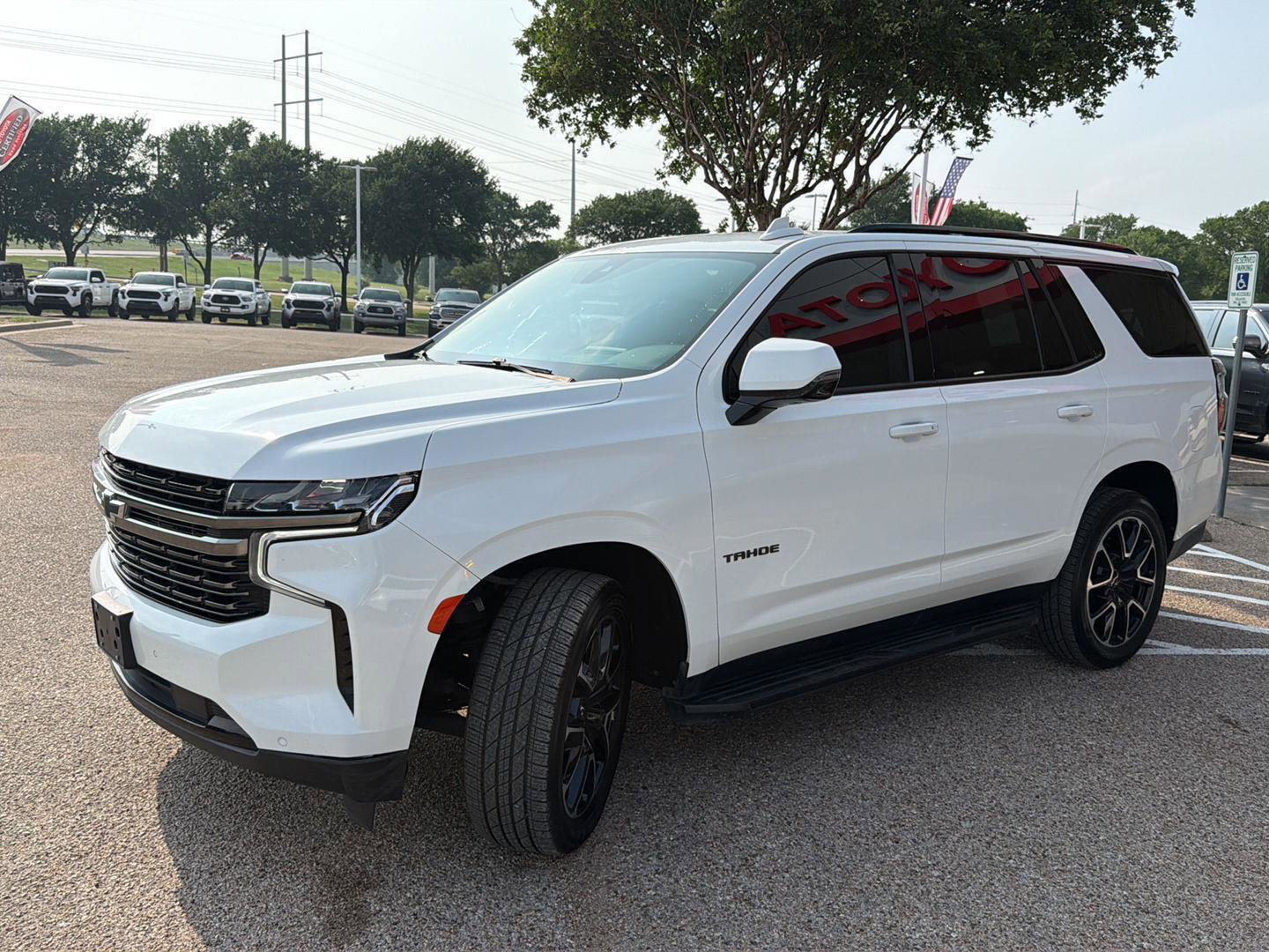 Used 2022 Chevrolet Tahoe RST w/ Luxury Package RWD image 7